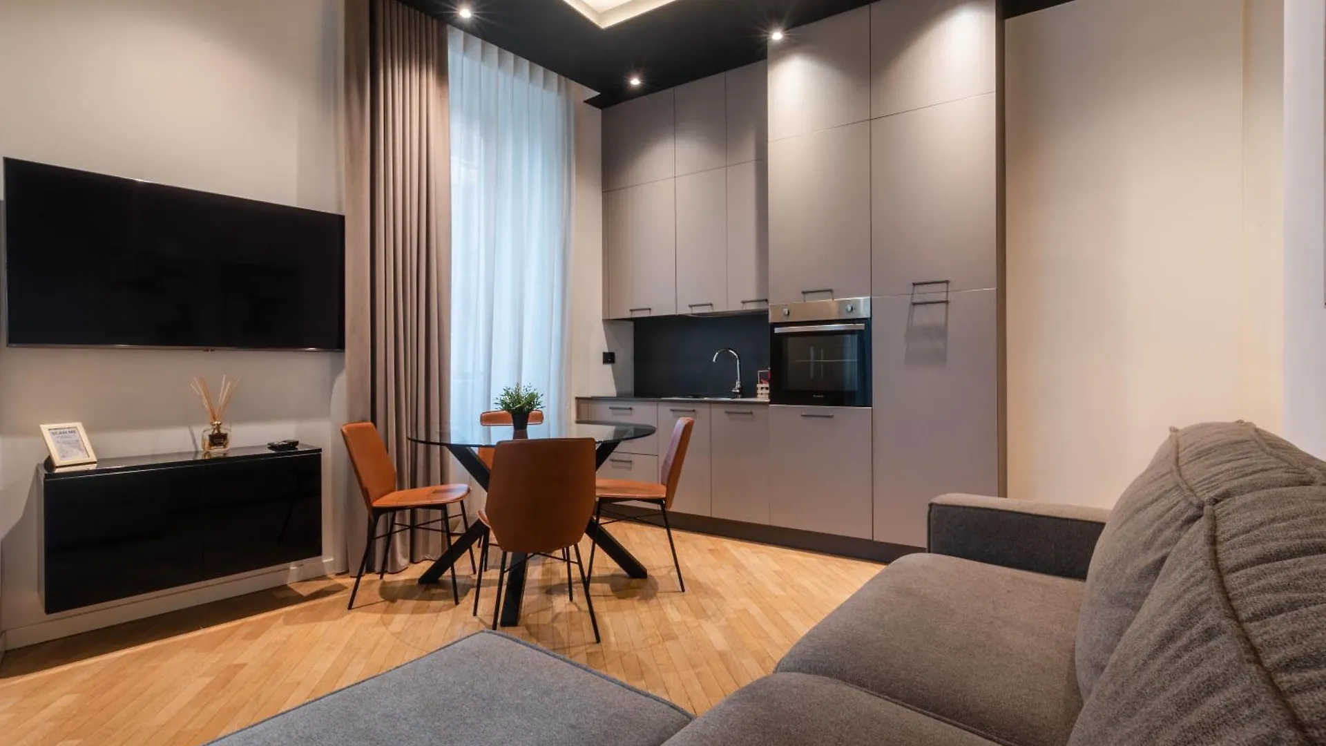 Apartment Moscovapremiumapartment In Brera Milan